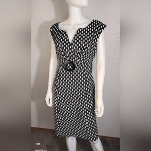 Source Unknown Black and White Geometric Midi Dress